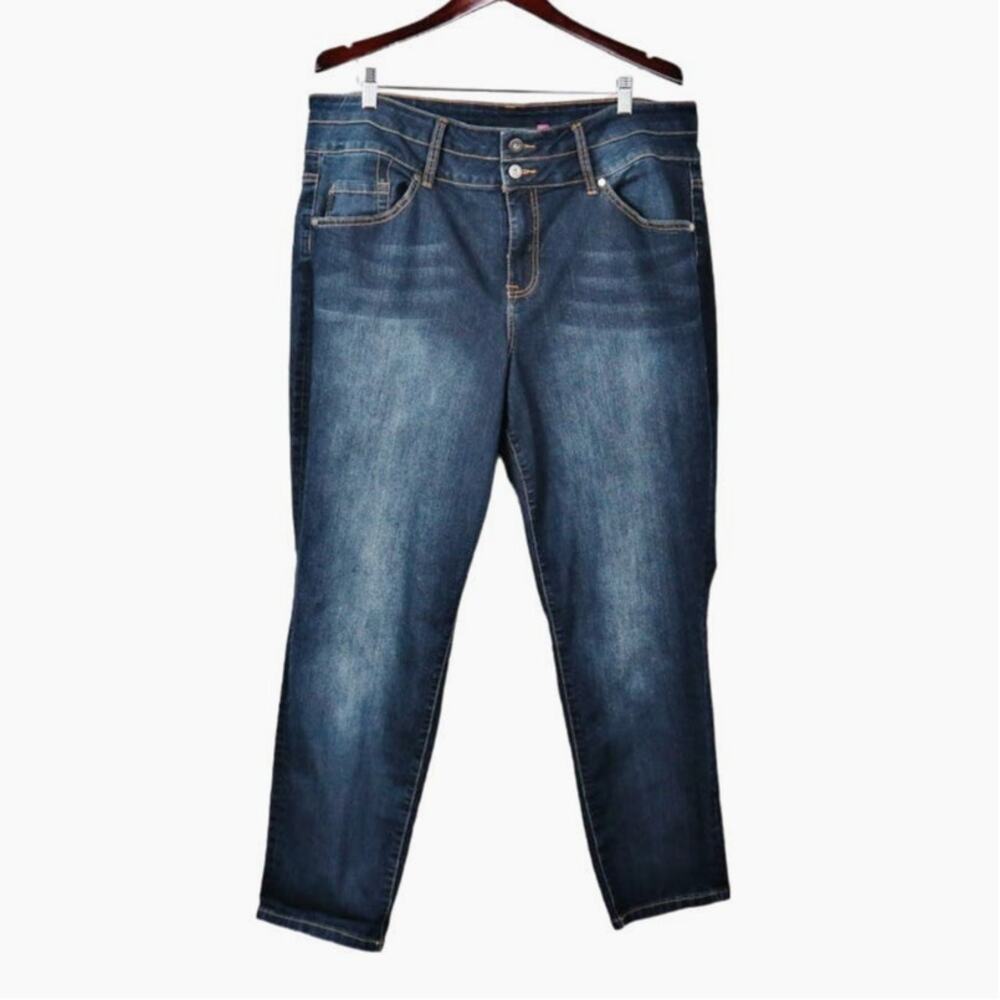 Torrid Denim Size 22S Skinny Stretch Jeans Zip Fly High Rise Blue Wash